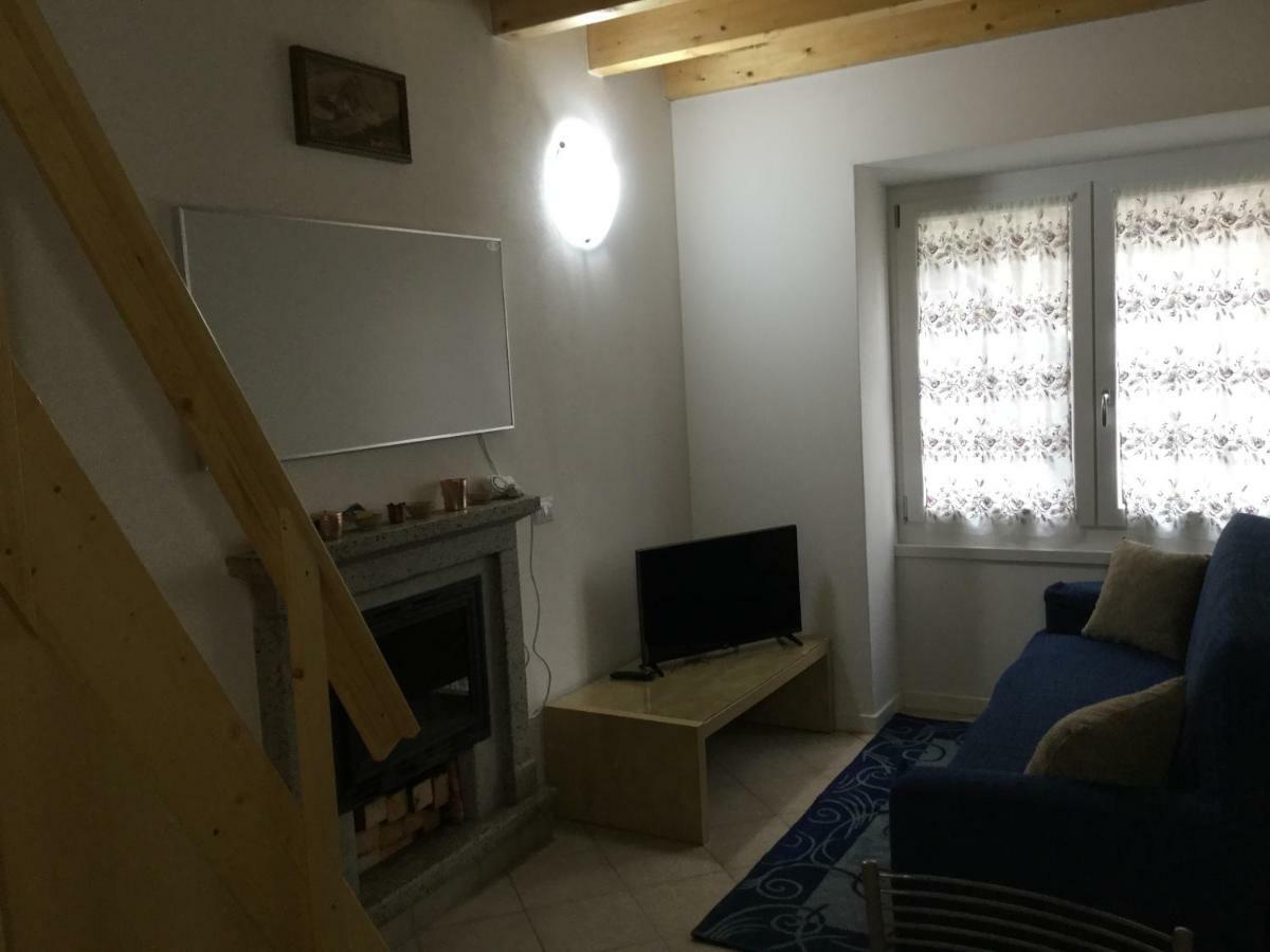 Ca D'Albin Apartment Gravedona Exterior photo